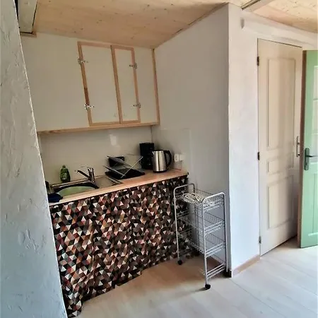 T2 Independant Dans Villa. Daire Le Pradet